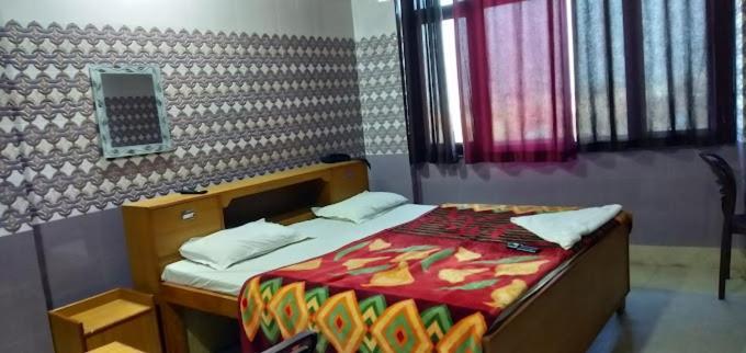 Hotel Vishal Palace Unnao Екстер'єр фото